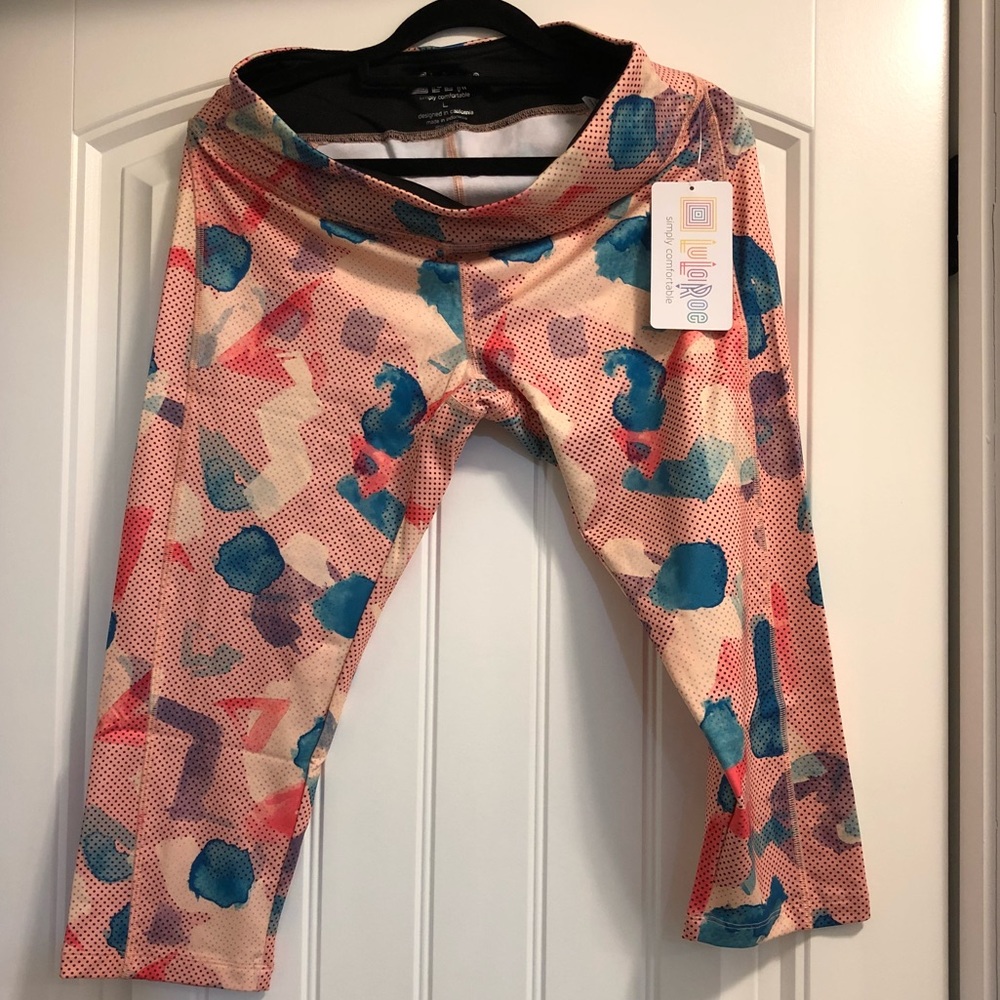 Jade workout crop pants by LuLaRoe